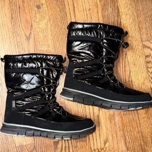 Khombu Black Quilted Winter Boots